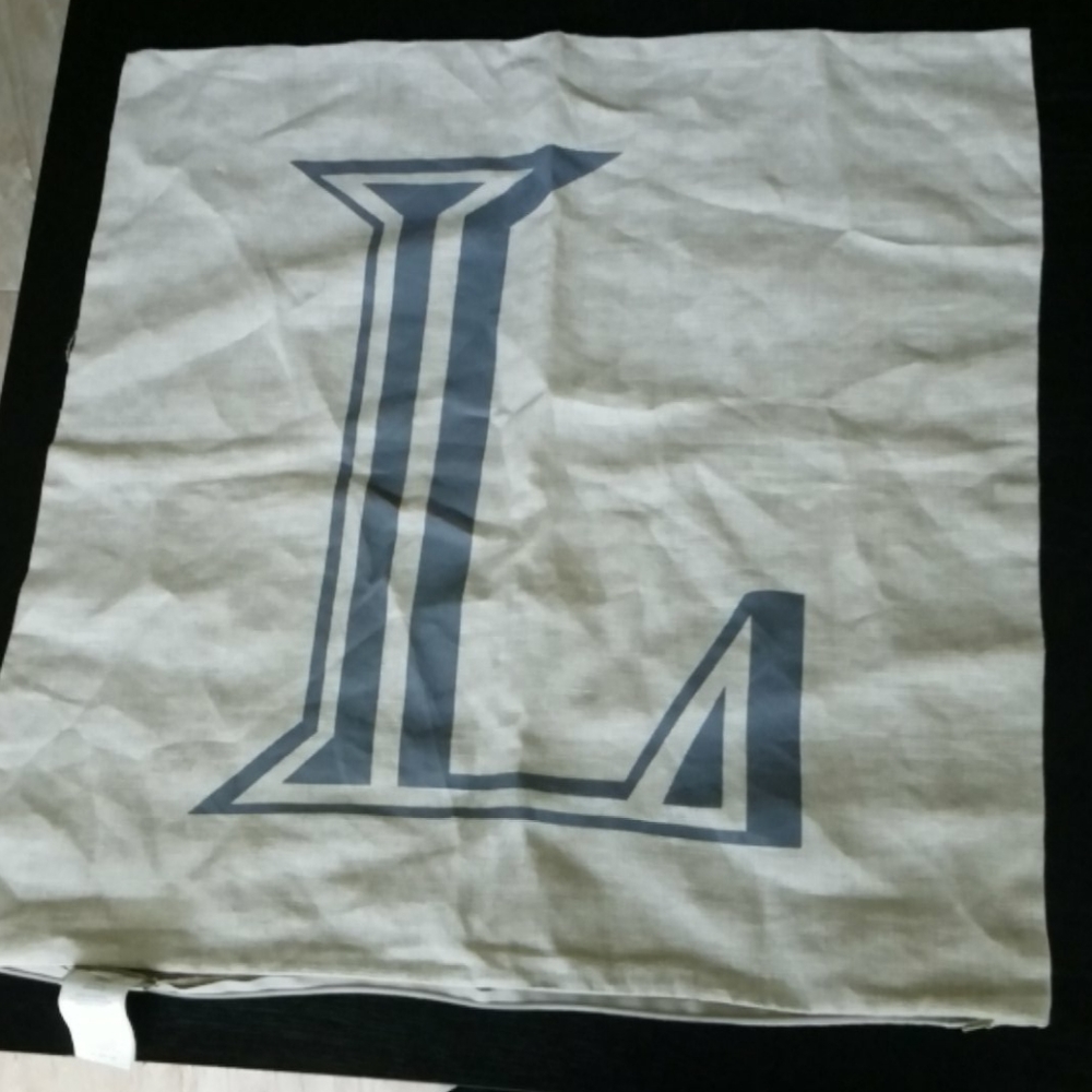 Pottery barn linen pillow cover 24×24